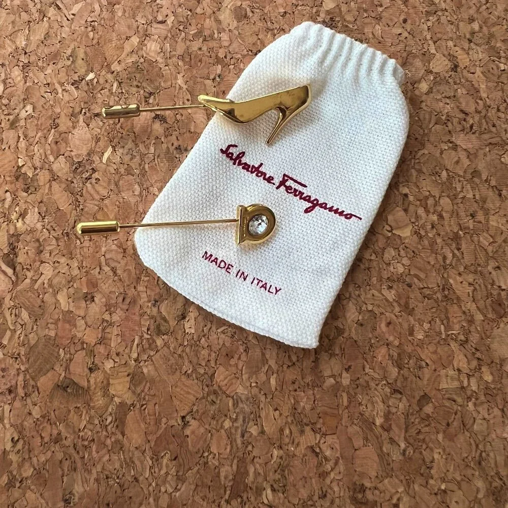 Ferragamo Mens 2 Gancini Gold Tone Lapel Scarf Tie Pin NWOT